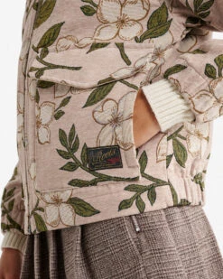 Floral Jacquard Jacket -Roots Clothing 27140015 V20 e