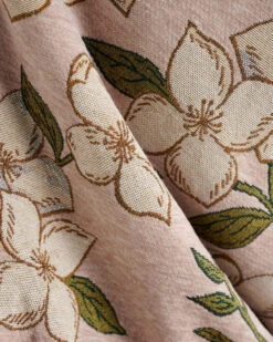 Floral Jacquard Jacket -Roots Clothing 27140015 V20 f