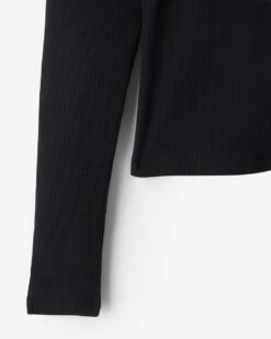 Roam Rib Fitted Long Sleeve Top -Roots Clothing 38020297 001 e