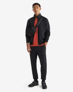 Roots Clothing -Roots Clothing 39040836 001 b