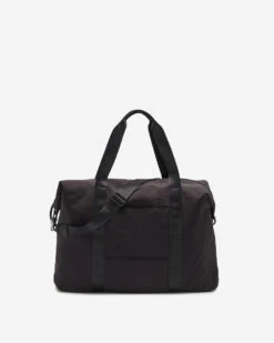 Nylon Duffle Bag -Roots Clothing 42080044 001 c
