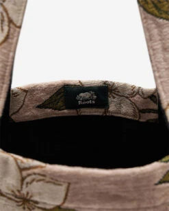 Floral Jacquard Tote -Roots Clothing 42080056 V20 e
