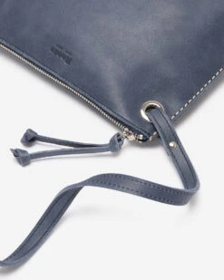 Edie Bag Tribe -Roots Clothing 56010802 T48 e