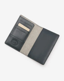 Oxford Passport Holder -Roots Clothing 56080742 33A d