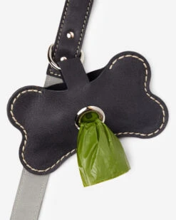 Dog Waste Bag Holder -Roots Clothing 57080023 W02 c